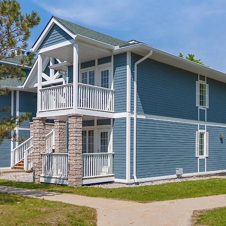 Horseshoe Valley Suites - The Aurora Shanty Bay Exterior foto